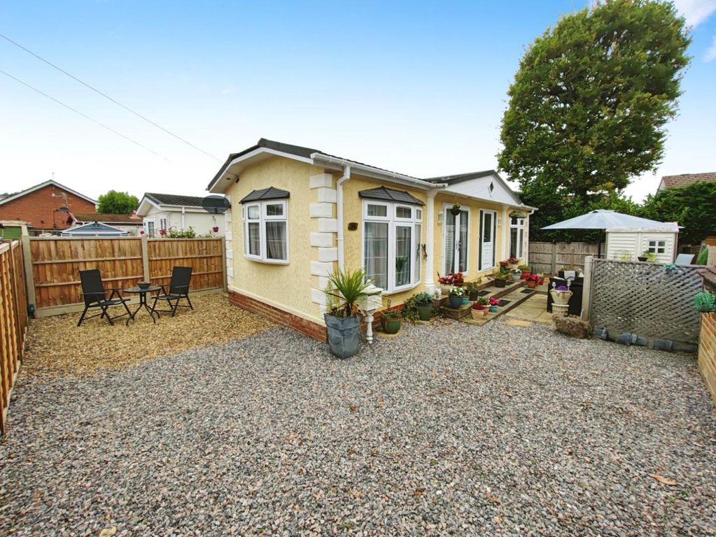 Property photo 1 of 11 2c4Fdb55-1000003211.Jpg