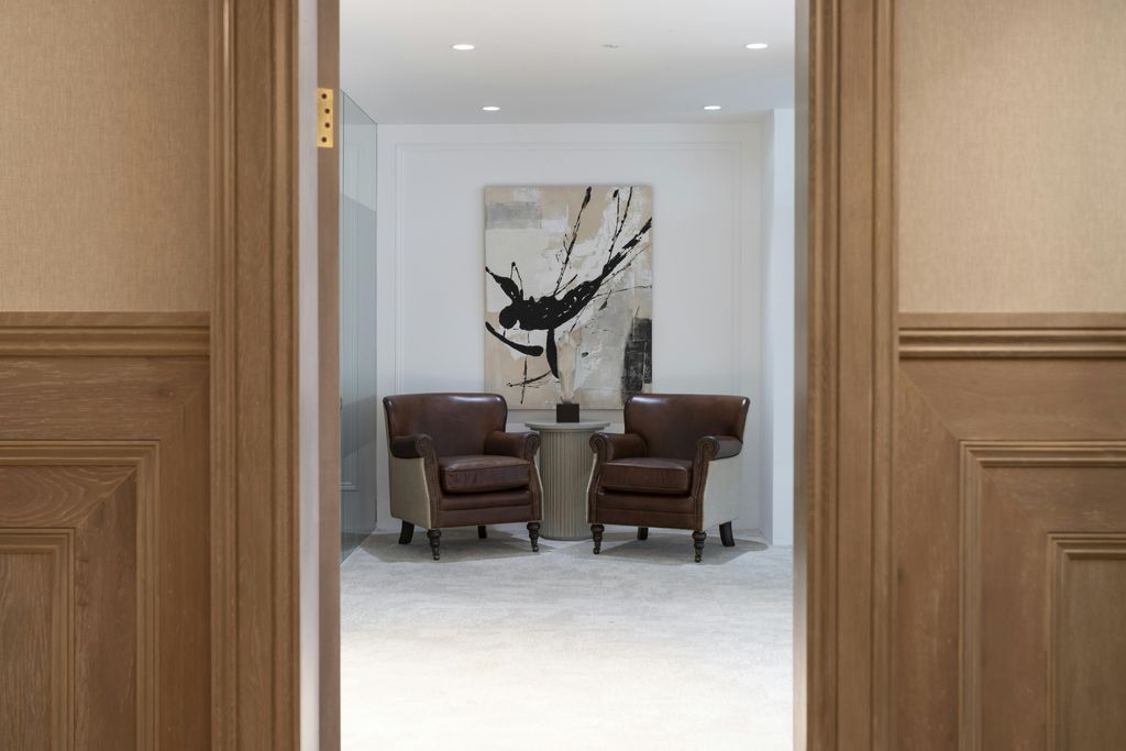 Property photo 2 of 16 Eight Suites