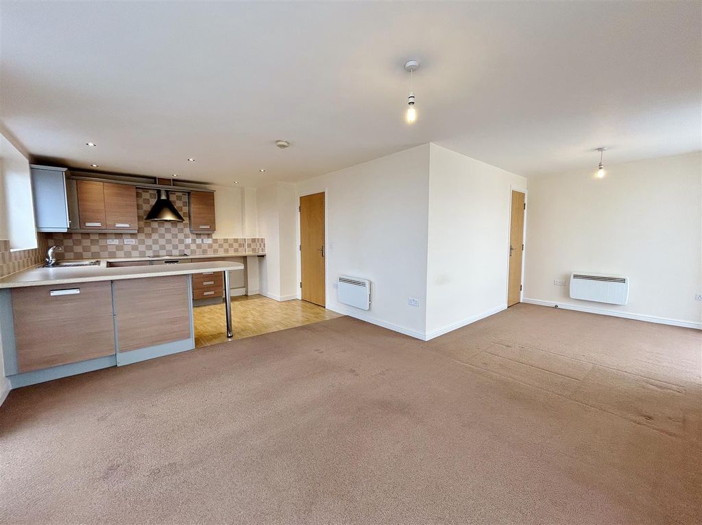 Property photo 3 of 14 Open Plan Living/Kitchen/Dining Area
