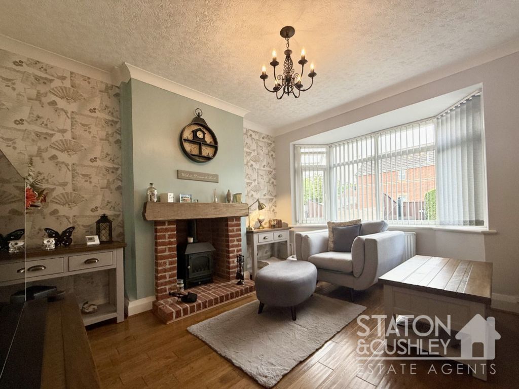 Property photo 3 of 27