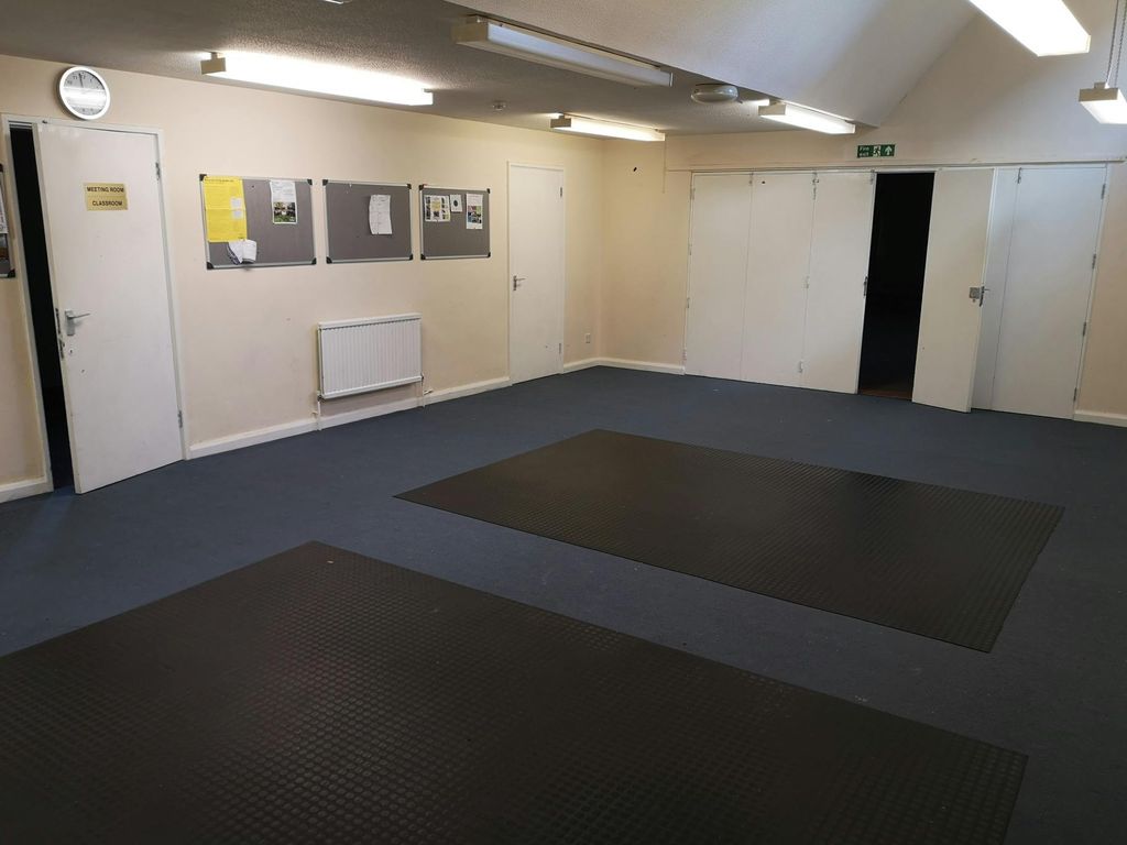 Property photo 3 of 5 Img_20221103_152244_Resized_20221104_115326533.Jpg