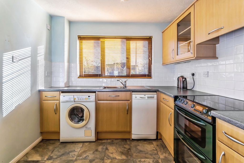 Property photo 3 of 15 Pbox-Img.Jpg