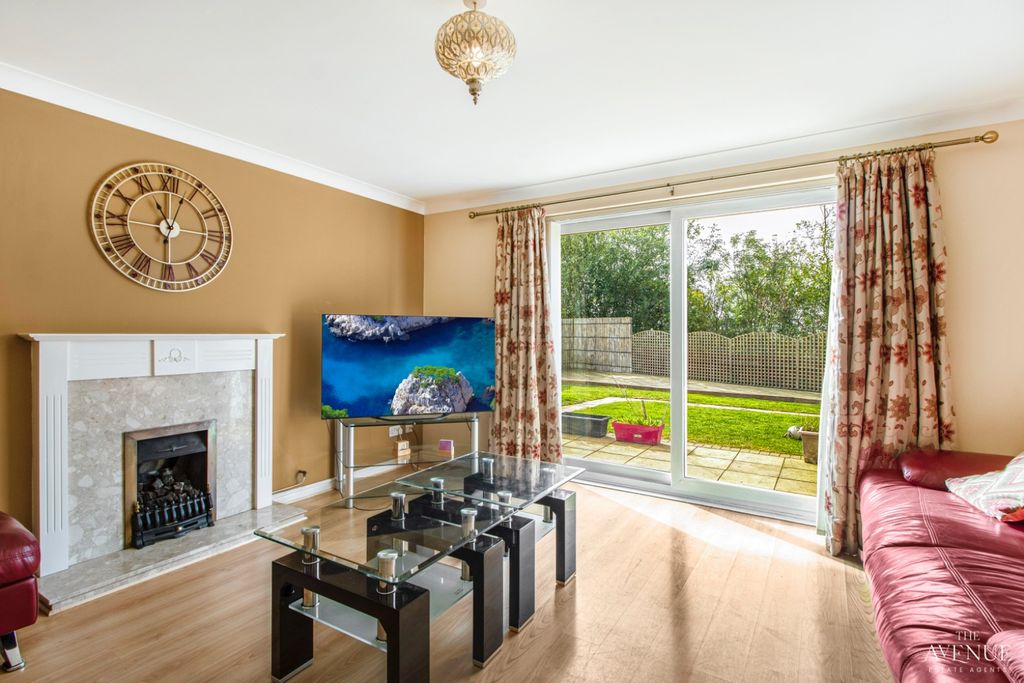 Additional image 6 of 4 bed detached house for saleSnowshill Gardens, Dudley DY1