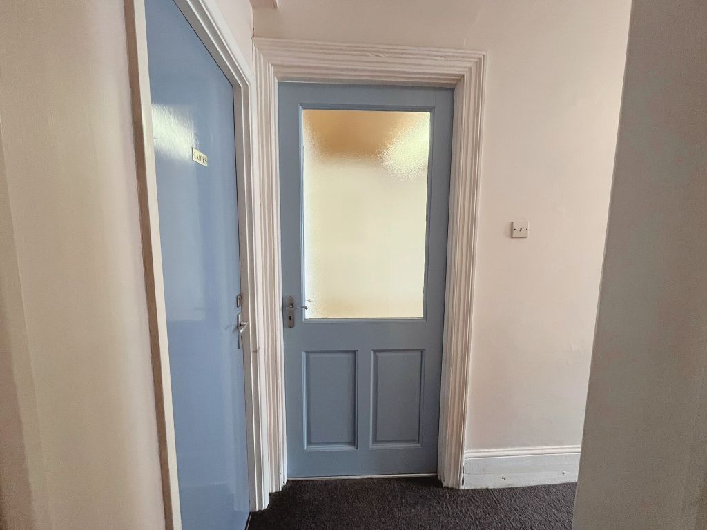 Property photo 3 of 5 Img_10986_3_Original.Jpg
