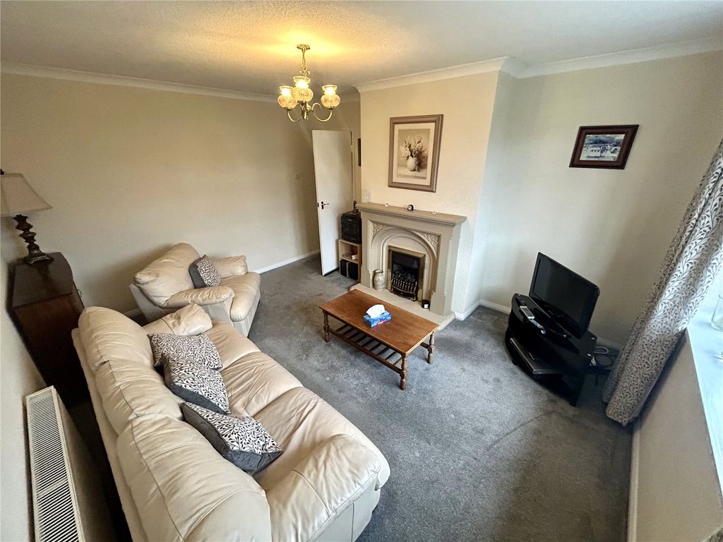 Property photo 2 of 17 Living Room