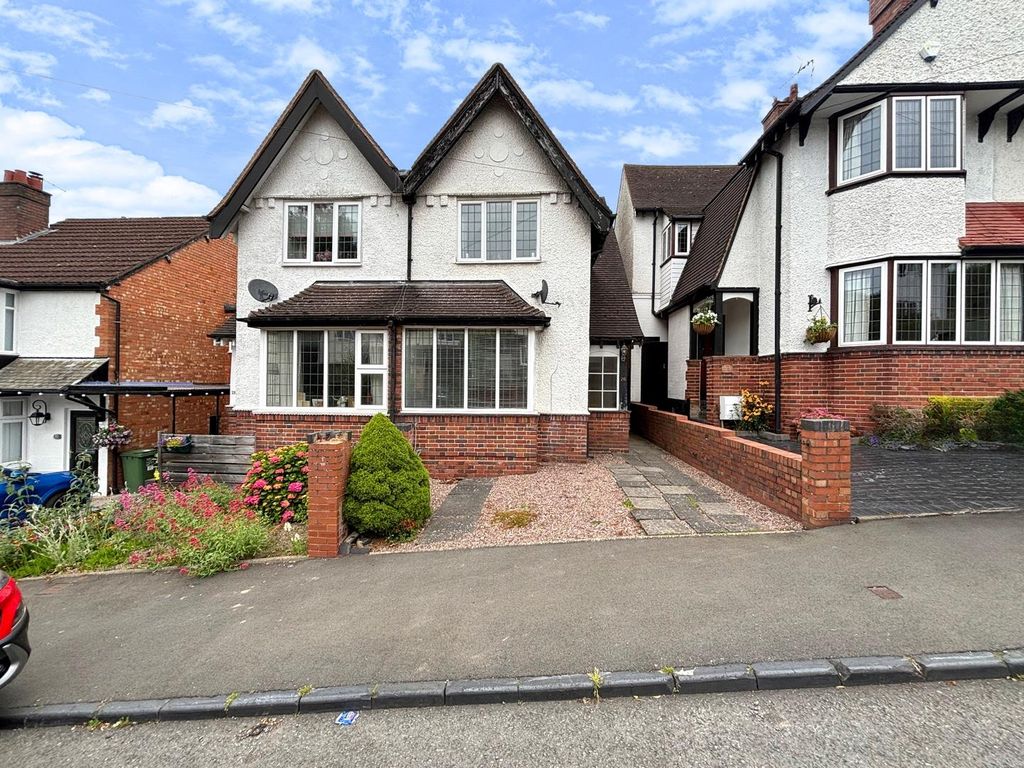 Property photo 1 of 9 9015445-96638-133627639412677491-7d94Aadb-Cb8d-ee0