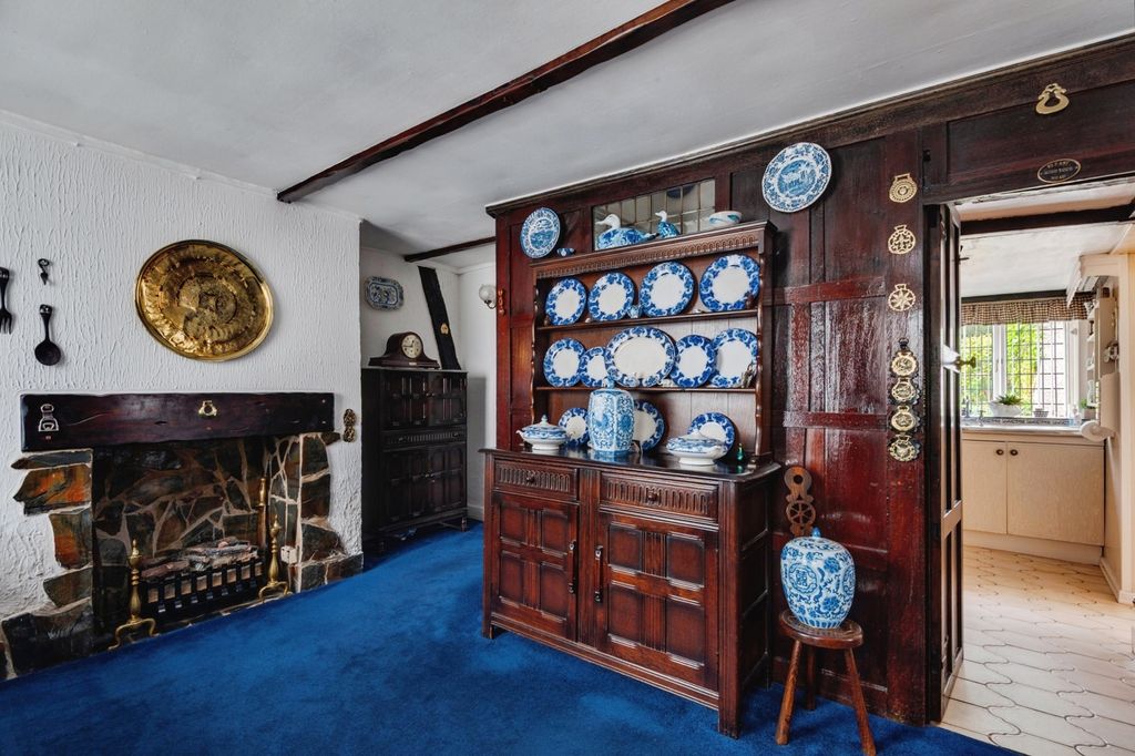 Property photo 2 of 26 Pbox-Img.Jpg