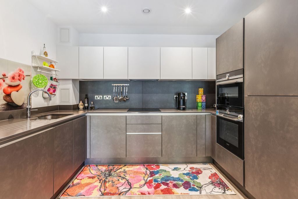 Property photo 1 of 16 Kitchen