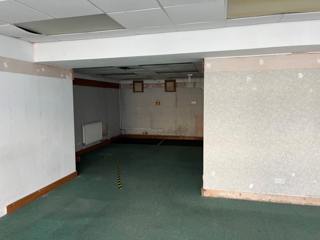 Property photo 2 of 5