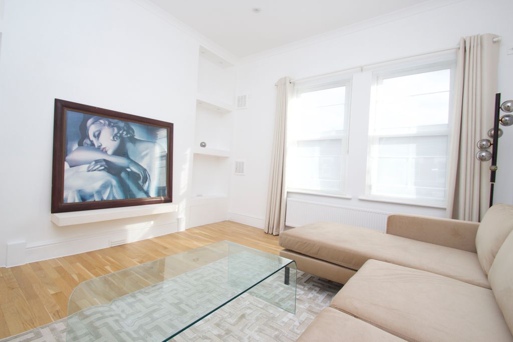 Property photo 2 of 9
