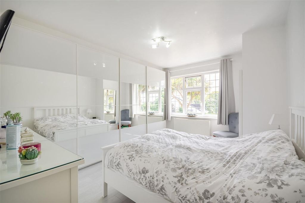 Additional image 11 of 3 bed detached bungalow for saleLongfield Lane, Ilkeston DE7