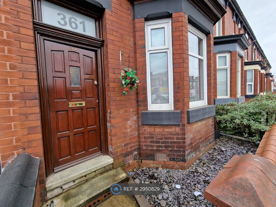 Property photo 1 of 27