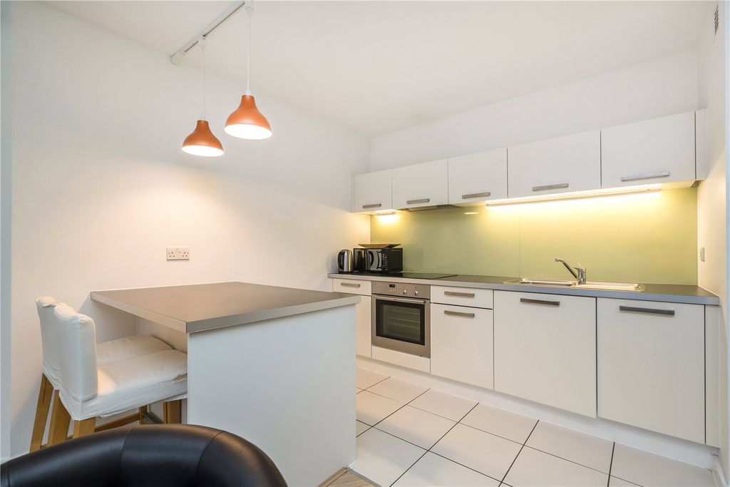 Property photo 3 of 7 Picture No. 07