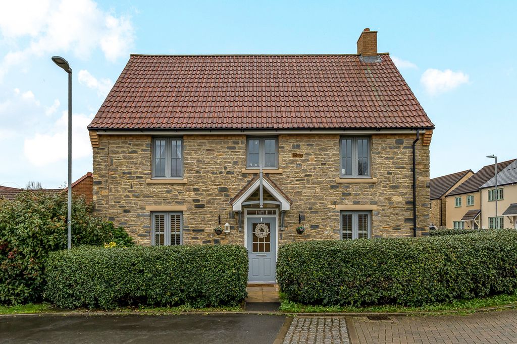 Property photo 1 of 24