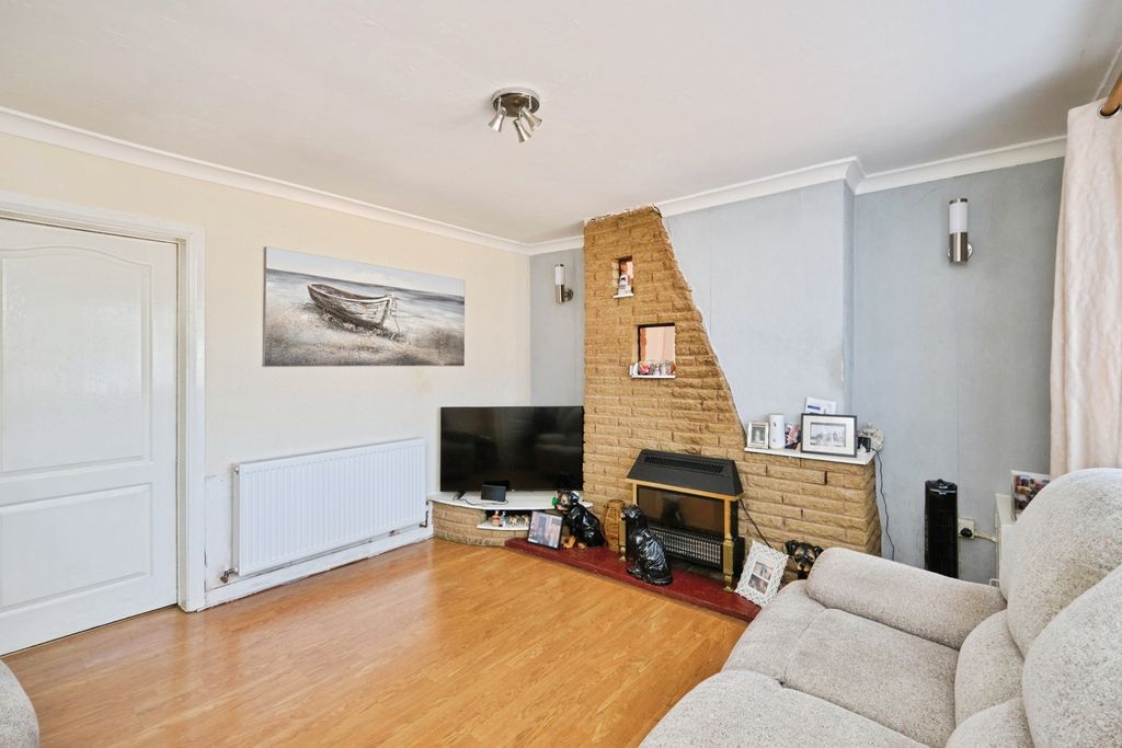 Property photo 2 of 27 Pbox-Img.Jpg