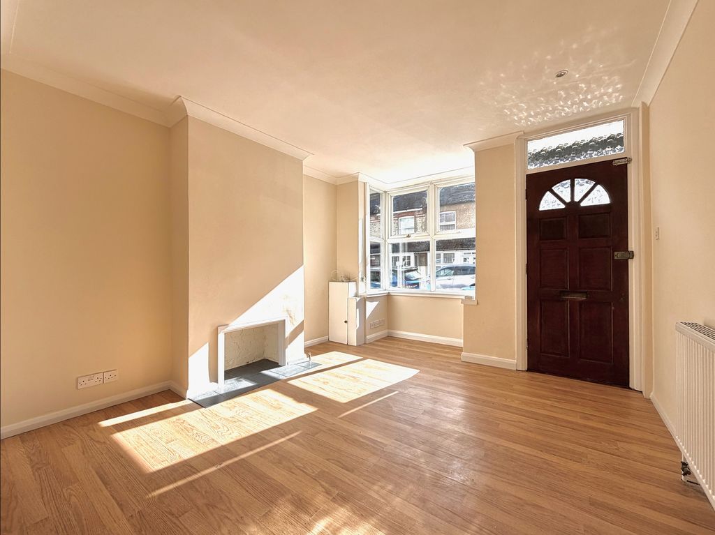 Property photo 2 of 15 Living Room