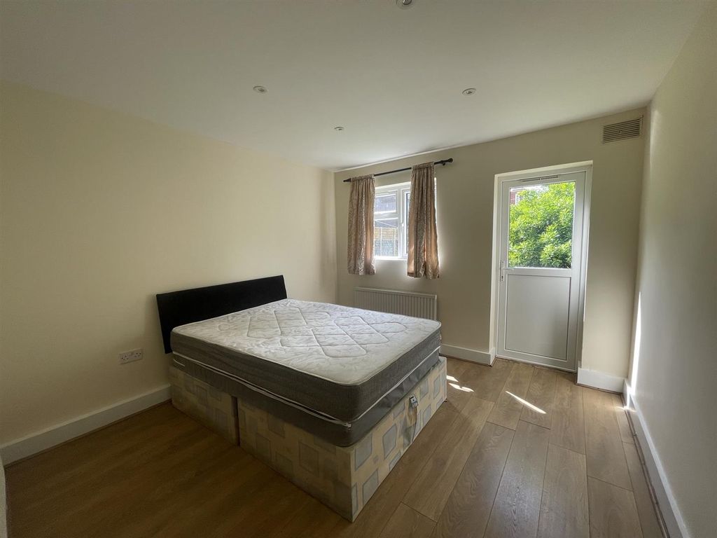 Property photo 2 of 6 Img_8193.Jpeg