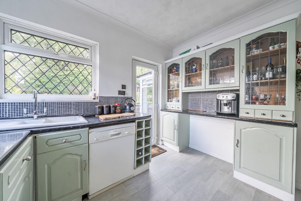 Property photo 3 of 18 4-1350875-13-68c835883c2Ab-4.Jpg