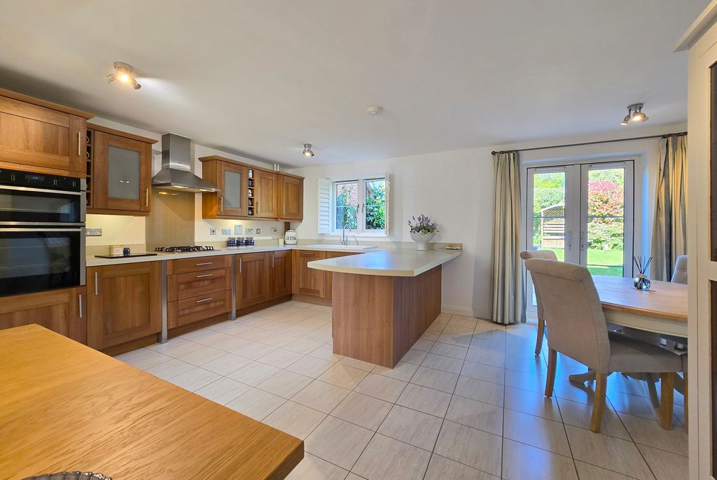 Property photo 2 of 14 5 Ac Kitchen
