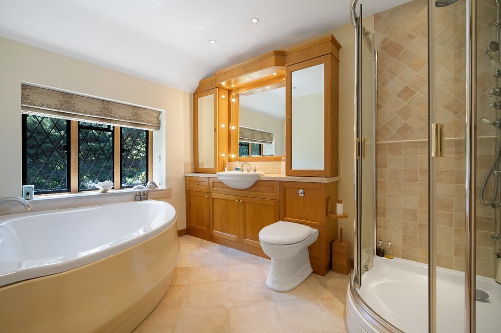 Additional image 13 of 7 bed detached house to rentWestwood Road, Windlesham, Surrey GU20