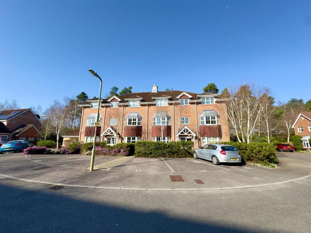Additional image 19 of 2 bed flat for saleLatimer House, Marrow Meade, Fleet GU51