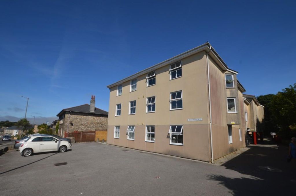 Property photo 1 of 7 Dsc_0014 (Medium).Jpg