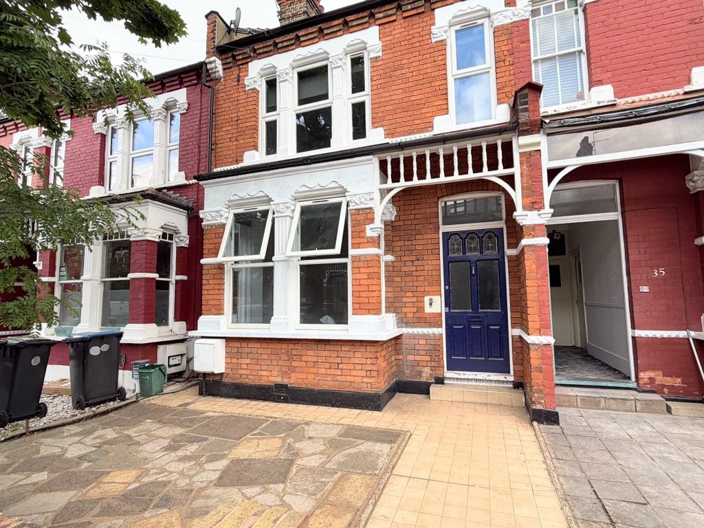 Property photo 1 of 7