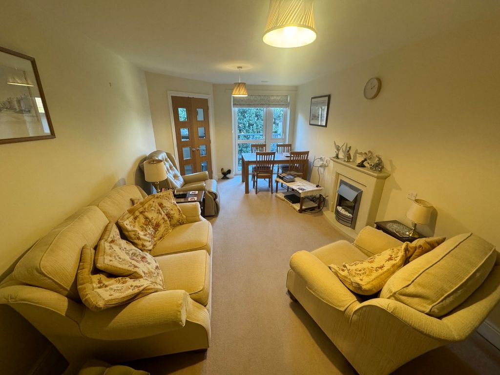 Property photo 2 of 9 Media Image 01