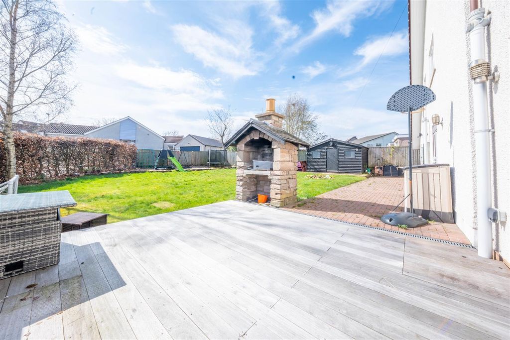 Property photo 2 of 65 Dsc01812-Hdr.Jpg