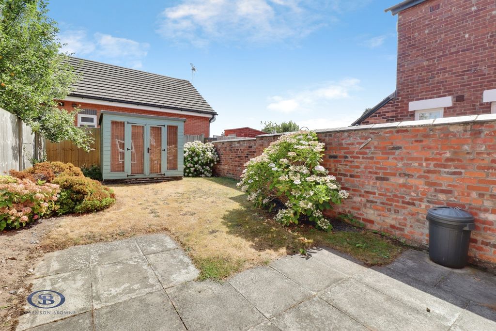Property photo 3 of 17 Pbox-Img.Jpg