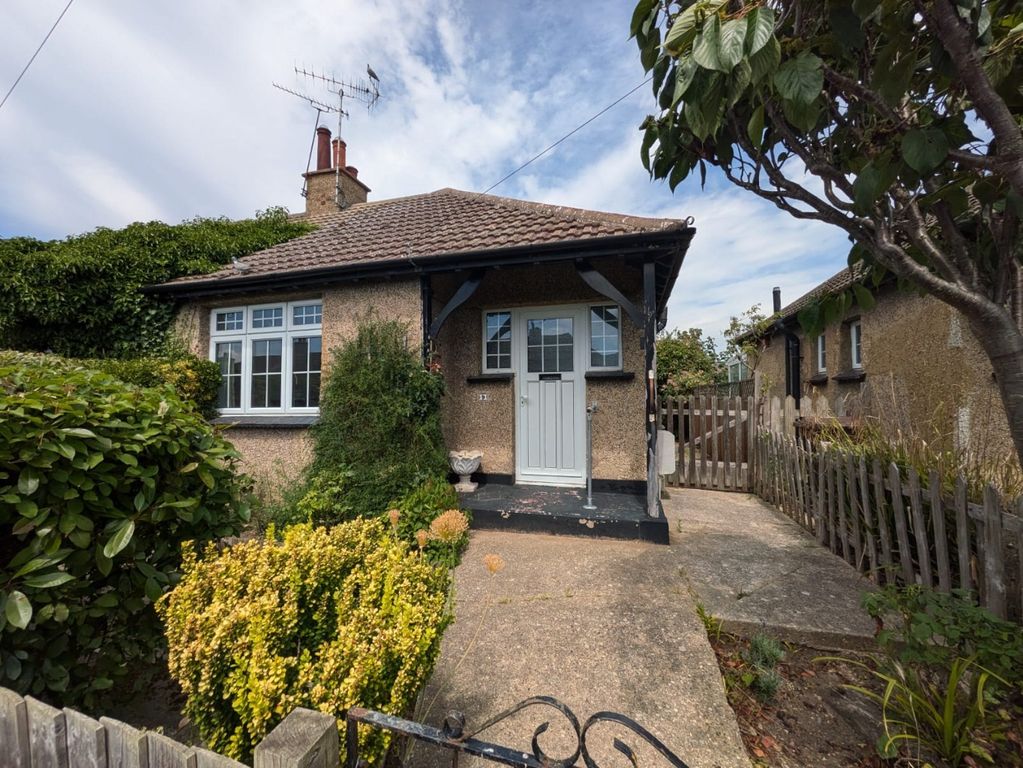Property photo 1 of 9 4273830