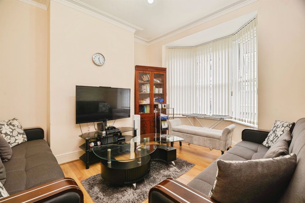 Property photo 3 of 16