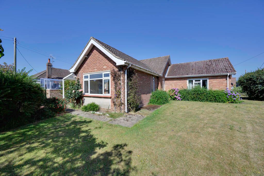 Property photo 1 of 18