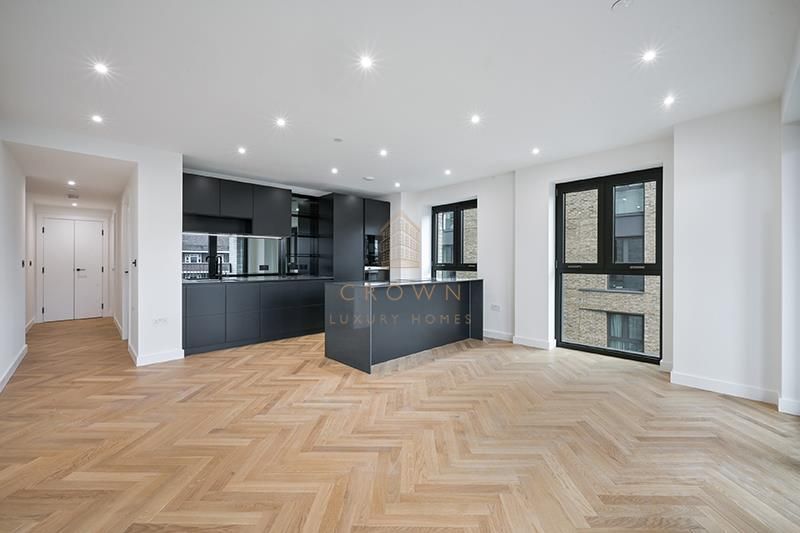 Property photo 1 of 22 Emperor Point, 14 (12).Jpg