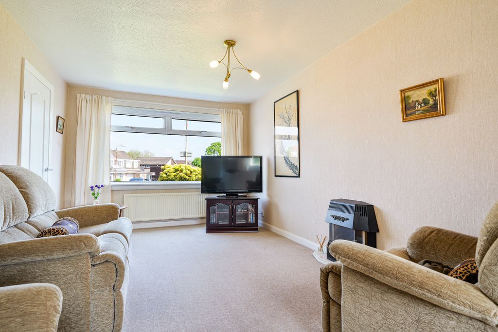 Property photo 2 of 20 A-8