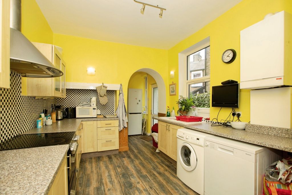 Property photo 3 of 24 Pbox-Img.Jpg