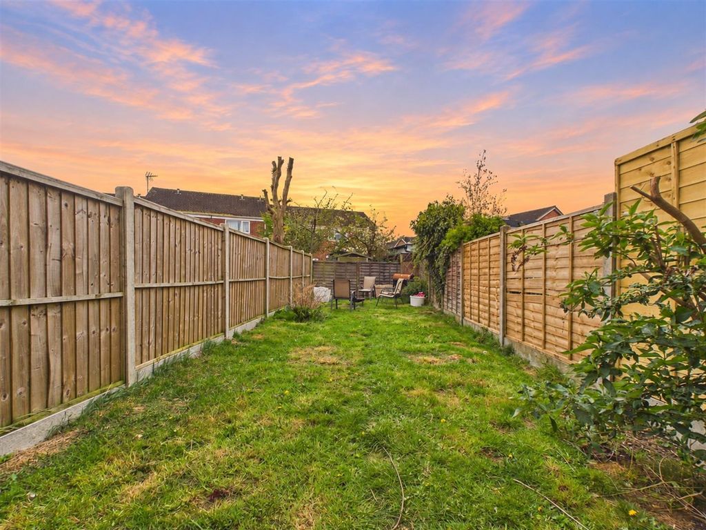 Property photo 2 of 13