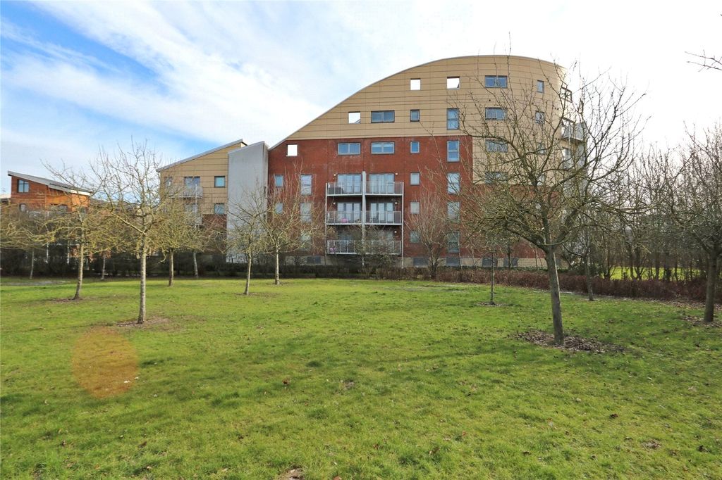 Property photo 1 of 11 Picture No. 02