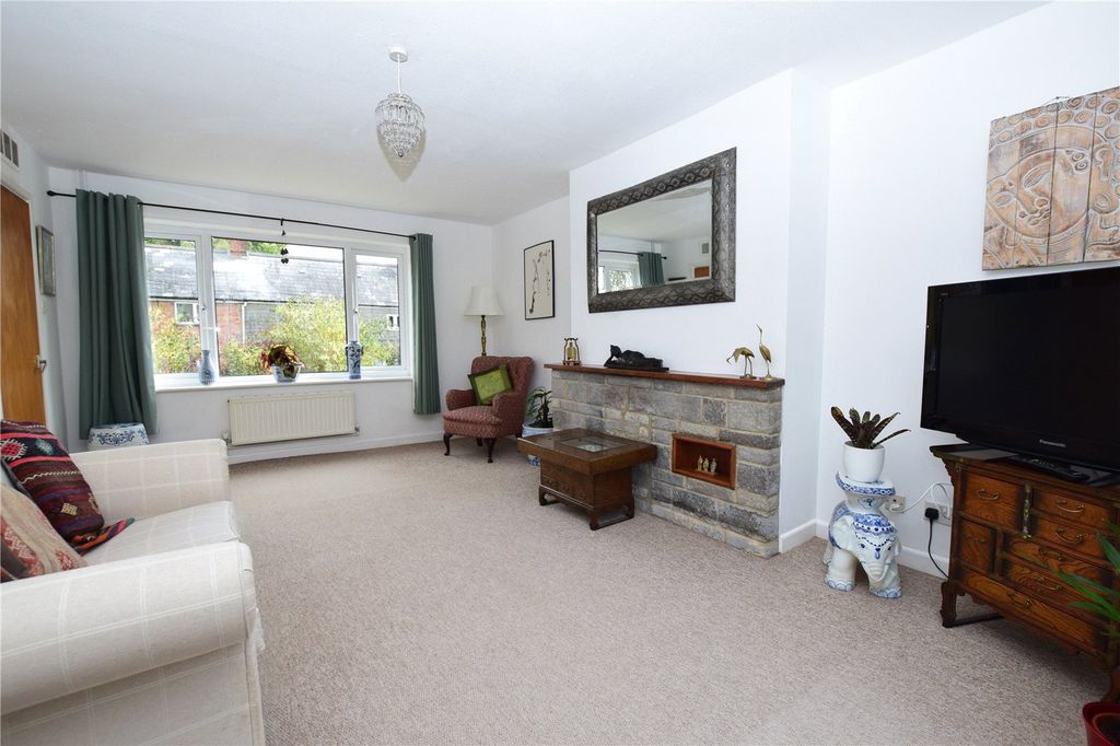 Property photo 3 of 25 Picture No. 15