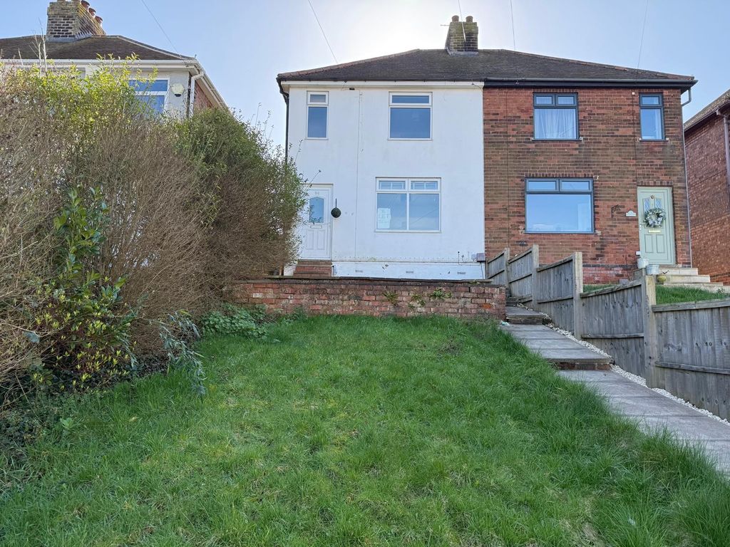 Property photo 3 of 18