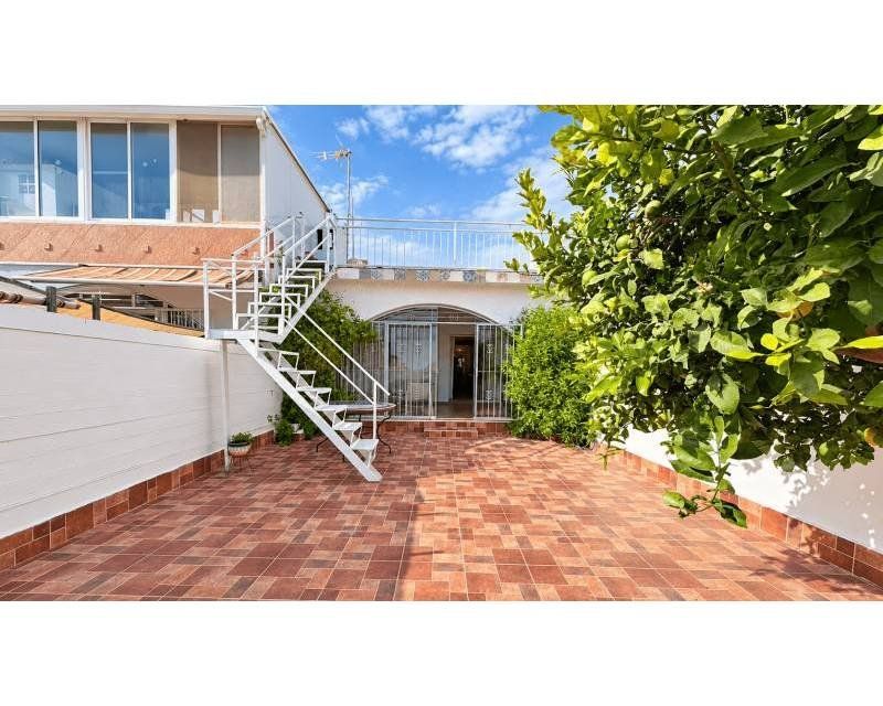 Property photo 1 of 26