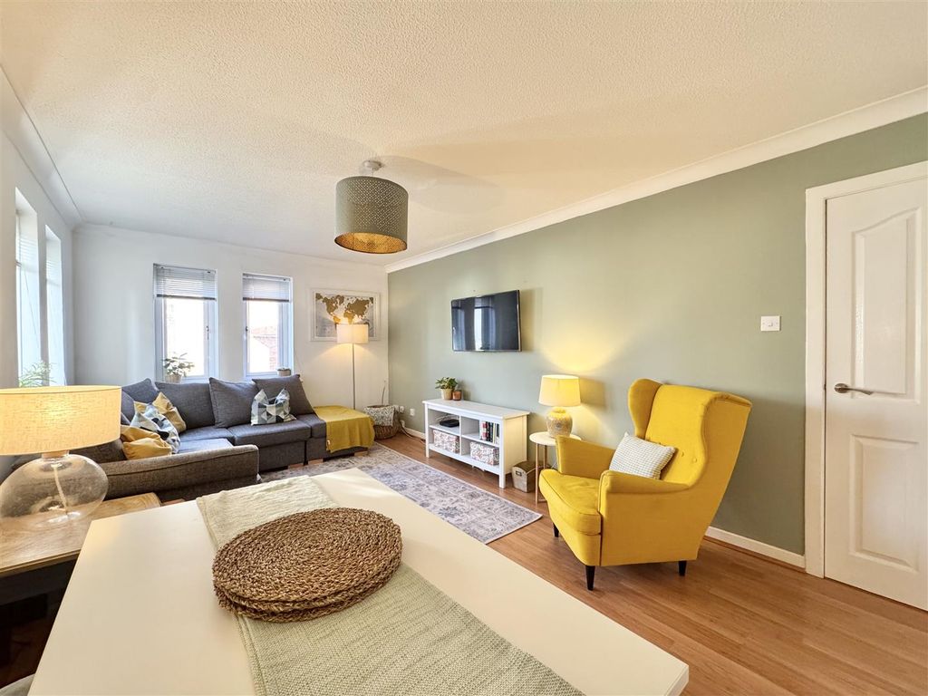 Property photo 3 of 13 Img_0941.Jpeg