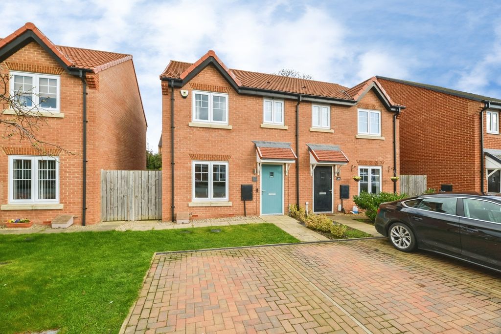 Property photo 1 of 16 Pbox-Img.Jpg