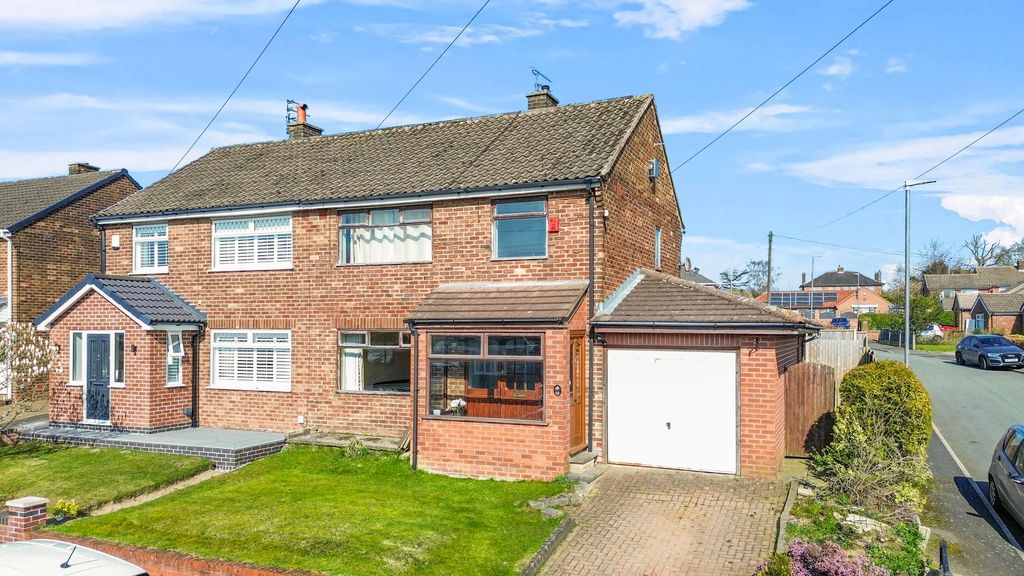 Property photo 1 of 31