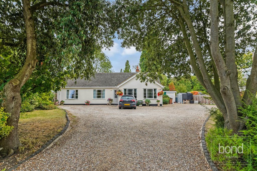 Property photo 1 of 25