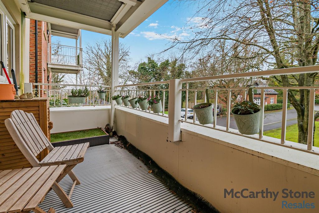 Property photo 2 of 16 Balcony