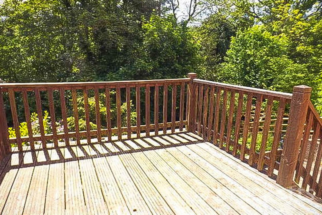 Property photo 3 of 25