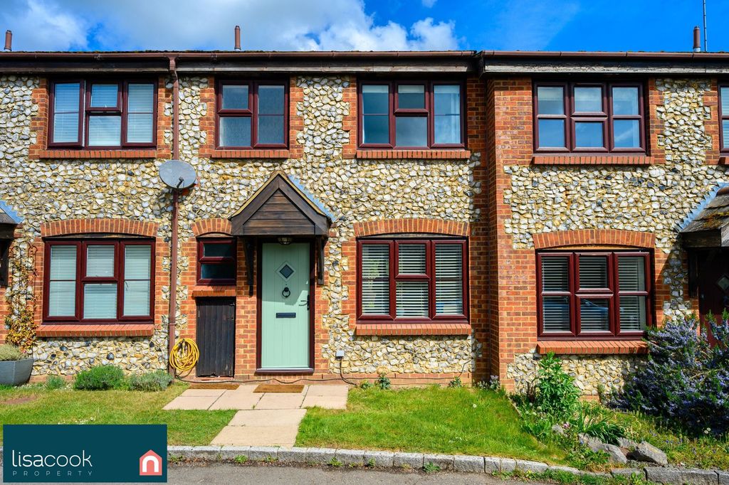 Property photo 1 of 24