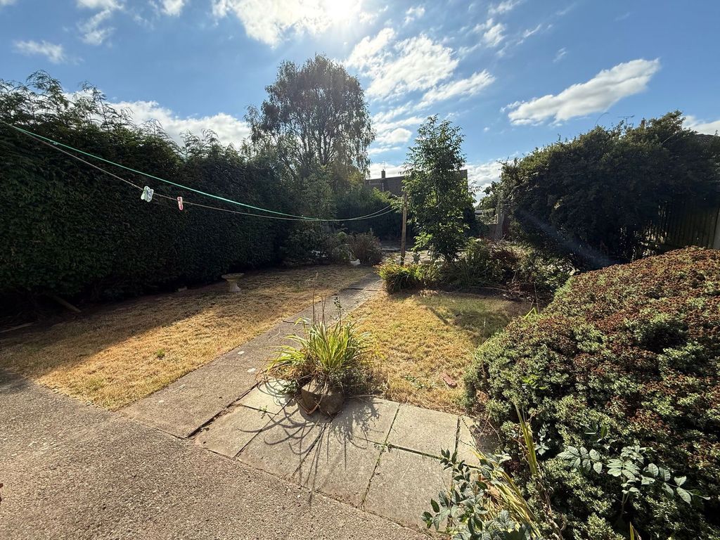Property photo 2 of 14