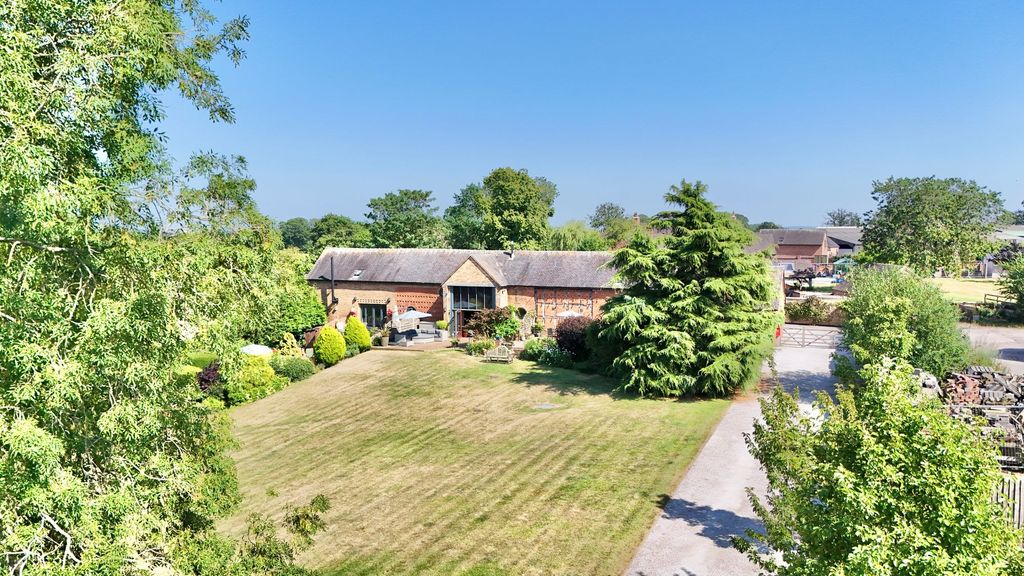 Property photo 1 of 39